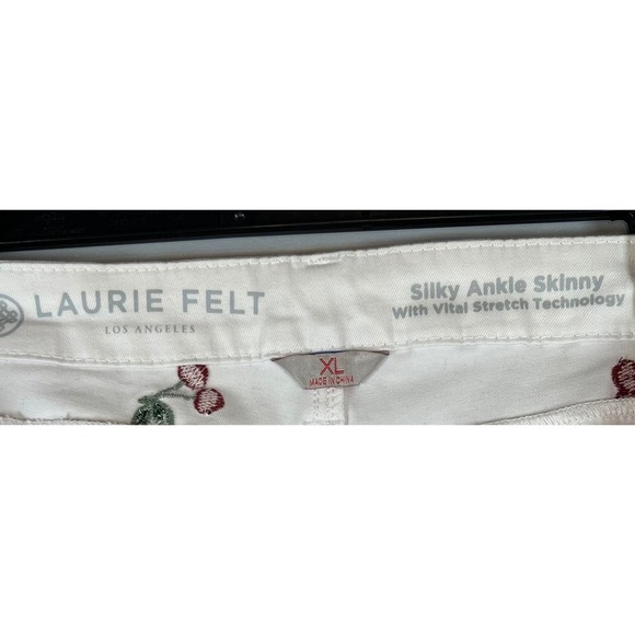 NWT Laurie Felt Silky Ankle Skinny, Vital Stretch Technology, Cherries, Size XL - Picture 4 of 10